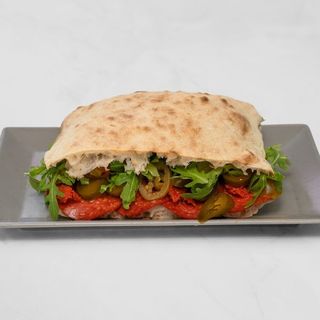 Buła pomidorowo-pikantna