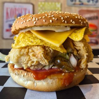 Burger Chickensalsa (pikantny)