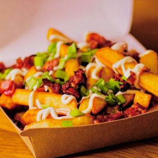 Pyry z boczkiem i cebulką