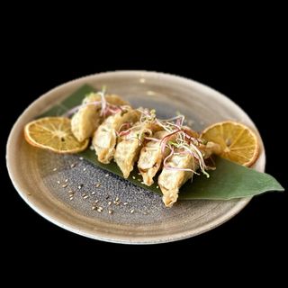 Pierogi Gyoza warzywne 6 sztuk