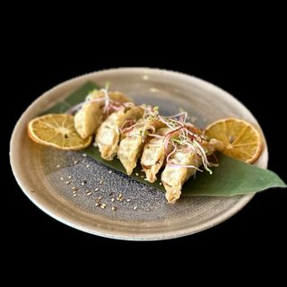 Pierogi Gyoza z kaczką 6 sztuk