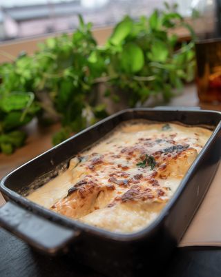 Lasagne ze szpinakiem i kurczakiem w sosie śmietanowym