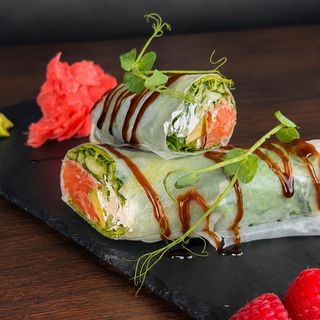 Spring Roll Łosoś