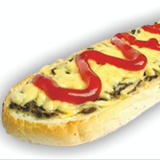 Zapiekanka z mięsem z Kebaba / cheese bagautte with kebab meat 