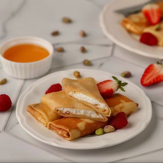 Naleśniki z twarogiem słodkim i ze śmietaną 2 szt.