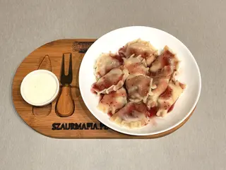 Pierogi Gotowane z Wiśniami