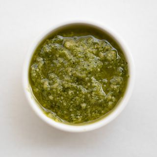 Pesto bazyliowe