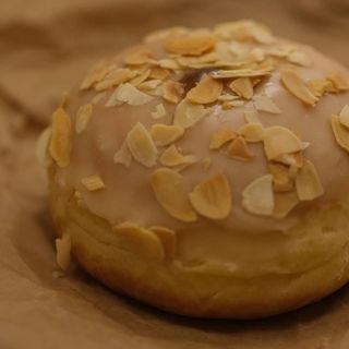 Pączek Kinder Bueno