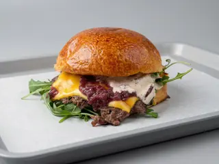 Truffle burger single