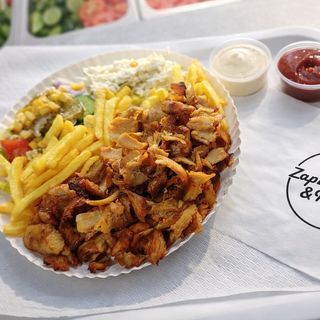 Kebab na talerzu