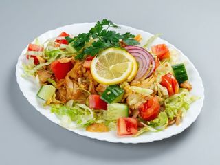 Sałatka z kurczakiem