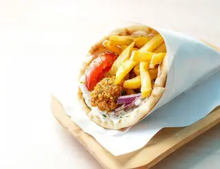 Rollo kebab z frytkami średni