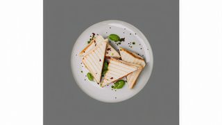 Tosty z serem i szynką