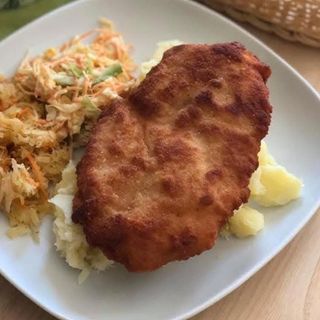 Panierowana pierś z kurczaka