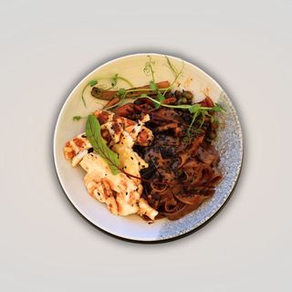 Makaron Orientalny z Halloumi