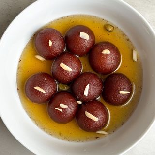 Gulam Jamun