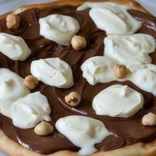 Pizza nutella 32cm-pizza biała