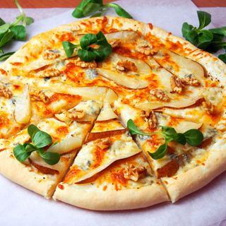 Bianca 42 cm- pizza biała bez sosu pomidorowego