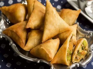 Chicken Samosa 2szt