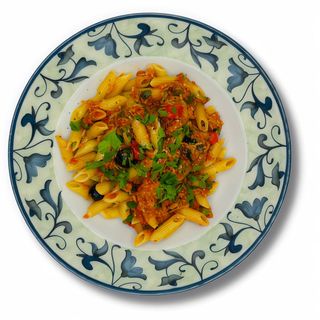 Penne tonno capperi olive