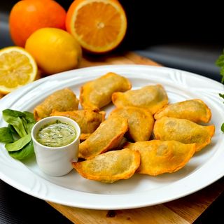 Pirogi z ziemniakami i grzybami