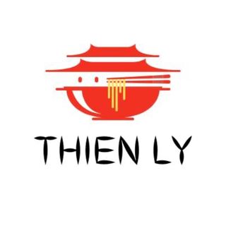 Sajgonki 3szt z frytkami i surówką