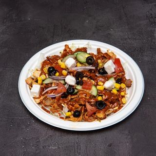 Sałatka z mięsem kebab