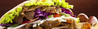 Kebab duży w bułce-z samego mięsa