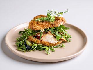 Croissant z kurczakiem