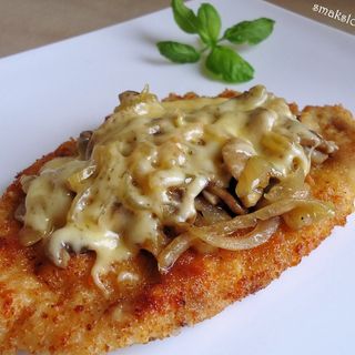pierś z pieczarkami