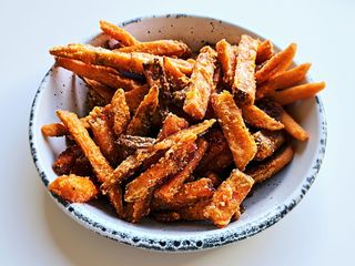 Frytki z batata małe