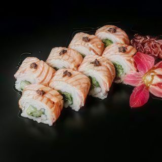 Uramaki Opiekany łosoś z truflami