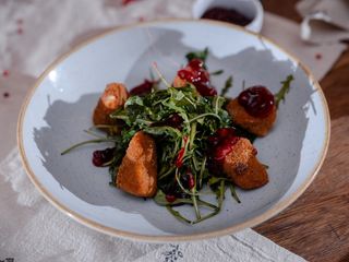 CAMEMBERT PANIEROWANY Z ŻURAWINĄ