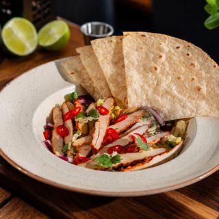 FAJITA WIEPRZOWA