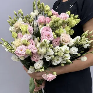 Bukiet n.39 z eustomy 11 szt 