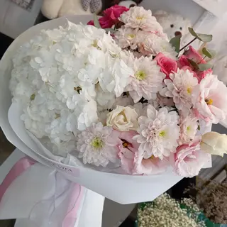 Bukiet n.99  Florystyczny - różowy