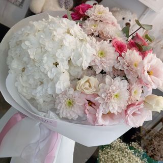 Bukiet n.99  Florystyczny - różowy