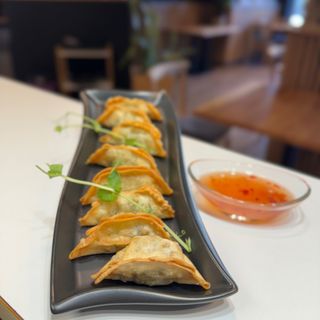 Gyoza z kurczakiem 8 szt.