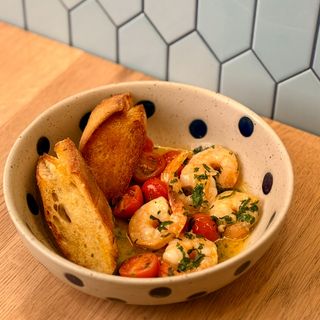 Gamberi al Vino e Burro