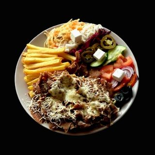 Talerz kebab z serem