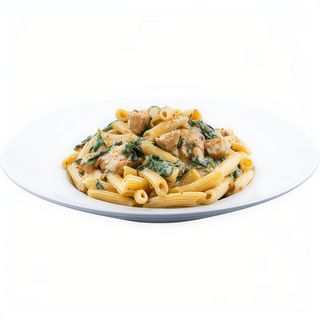 Makaron spaghetti z lososiem i pomidorkami cherry