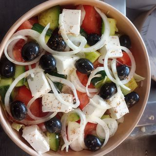 Sałatka Grecka 