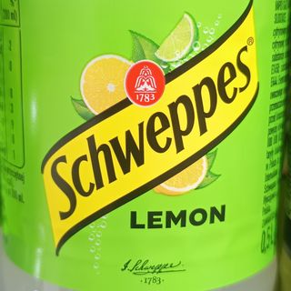 Schweppes lemon
