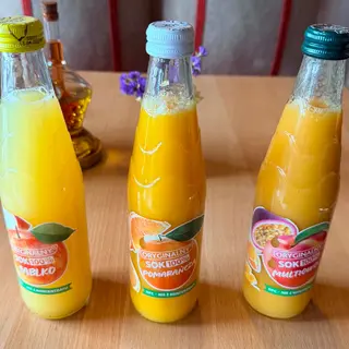 Pomaranczowy  sok naturalny
