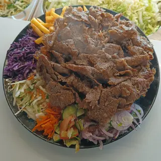 Kebab na talerzu