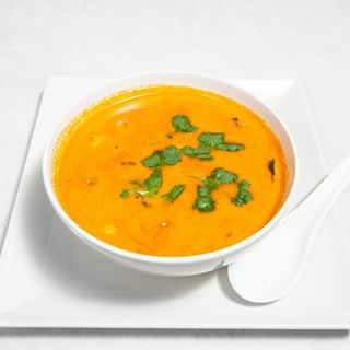 Tom Yum z Kurczakiem