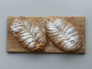 Croissant z maliną