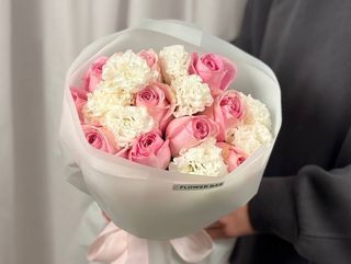 Heidi vs Eustoma white