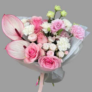 Bukiet kwiatów La Belle Wallere