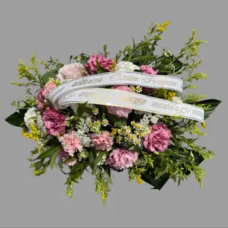 Wiązanka pogrzebowa w gąbce florystycznej 